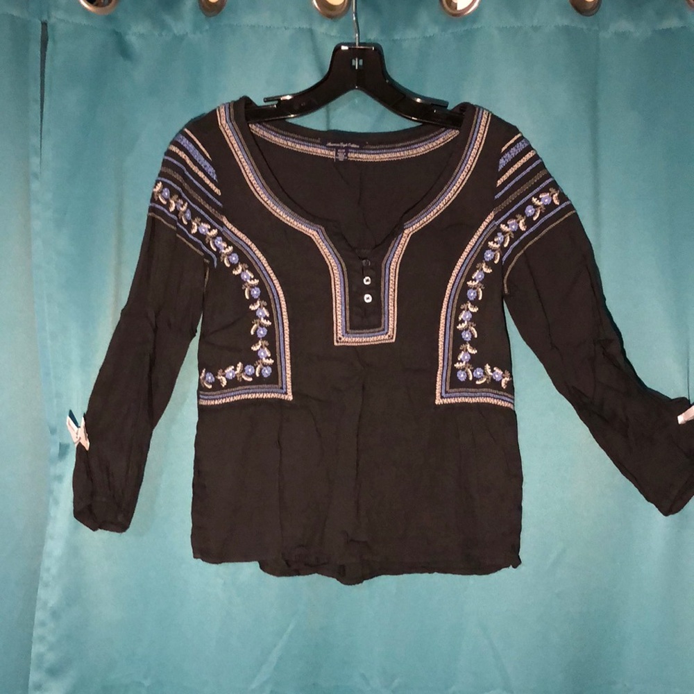 American Eagle shirt